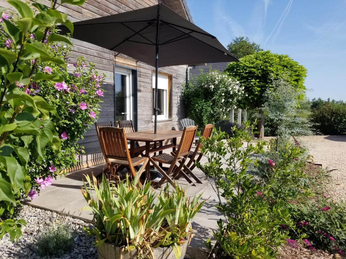 Gite De La Tuillere, Maison Contemporaine En Bois Avec Vue Et Piscine Saint-Aulaire Zewnętrze zdjęcie